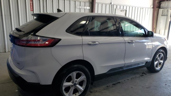 Ford EDGE SE 2021