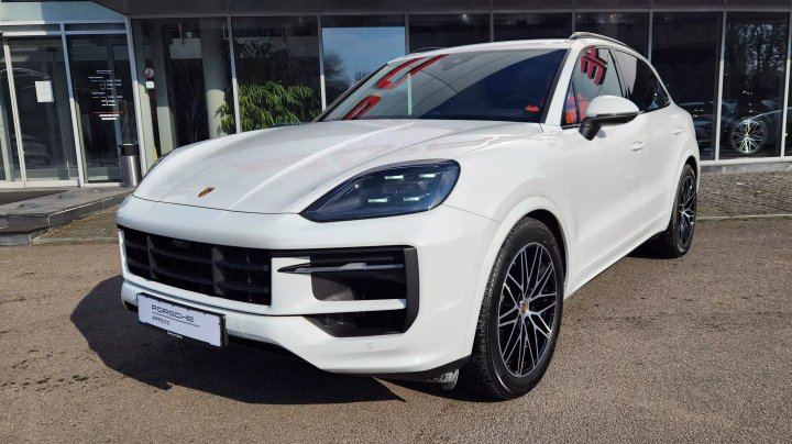 Porsche Cayenne 2024