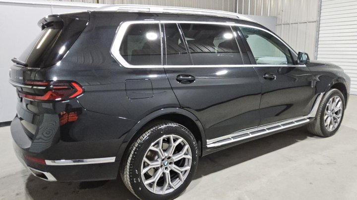 BMW X7 XDRIVE40I 2024