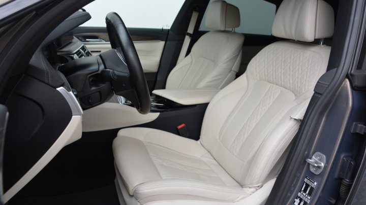 BMW 6 Series 640i xDrive GT 2021