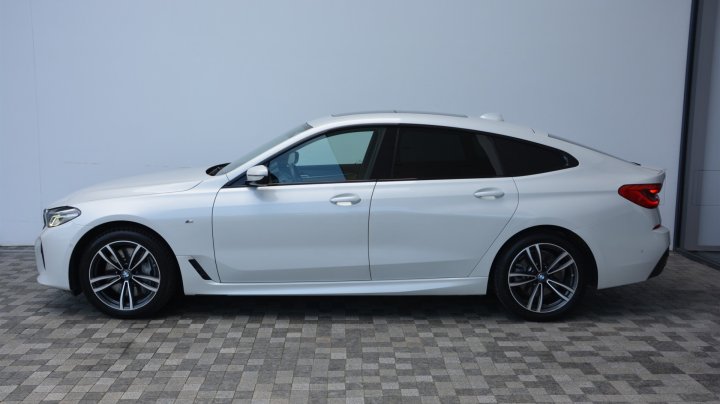BMW 6 Series 640i xDrive GT 2021