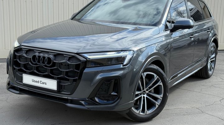AUDI Q7 Q7 50 TDI quattro 2024
