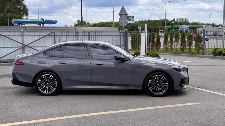 BMW 5 Series 540d xDrive 2025