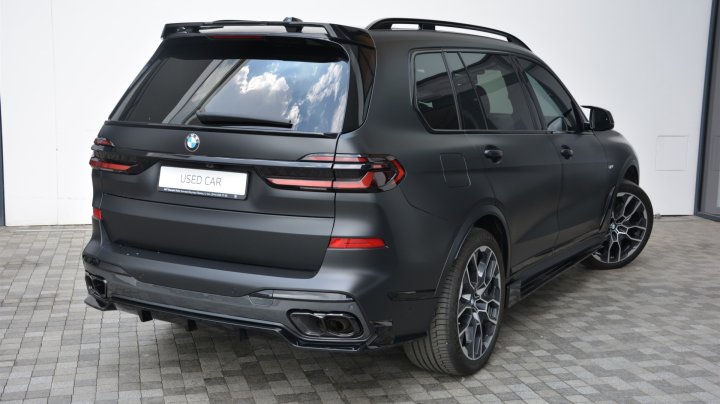 BMW X7 xDrive40d 2023