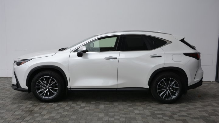 LEXUS NX 200 2022