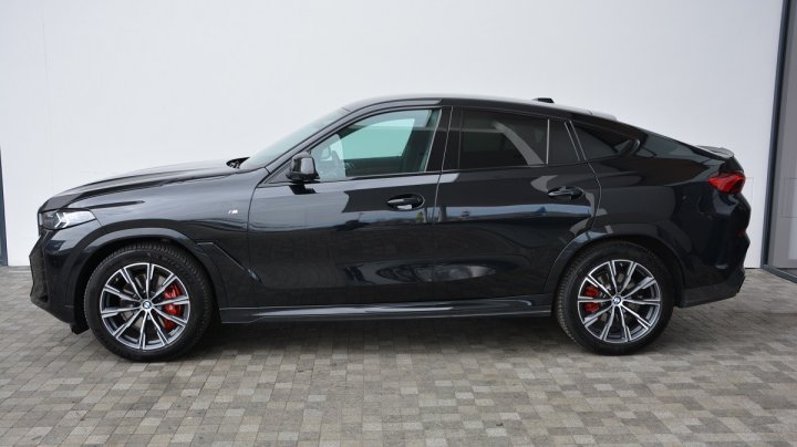 BMW X6 xDrive30d 2024