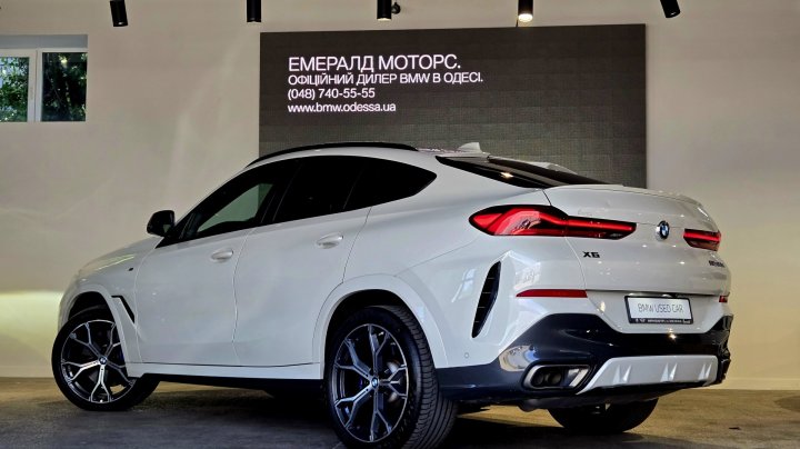 BMW X6 M50i 2020