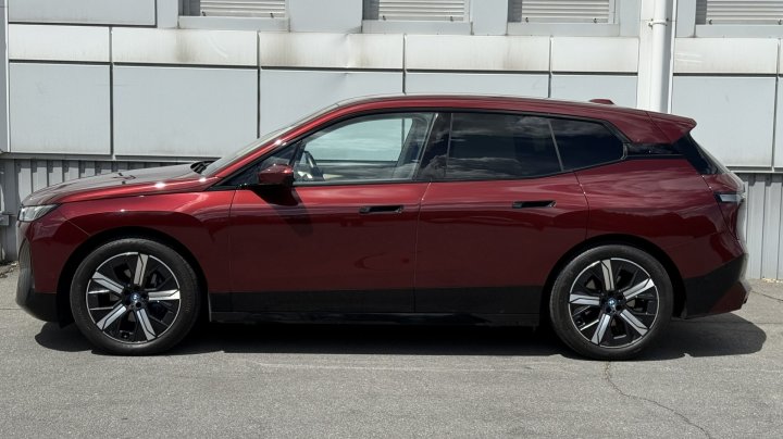 BMW iX xDrive40 2021
