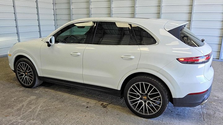 Porsche Cayenne  2019