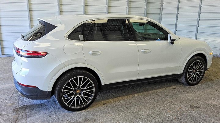 Porsche Cayenne  2019