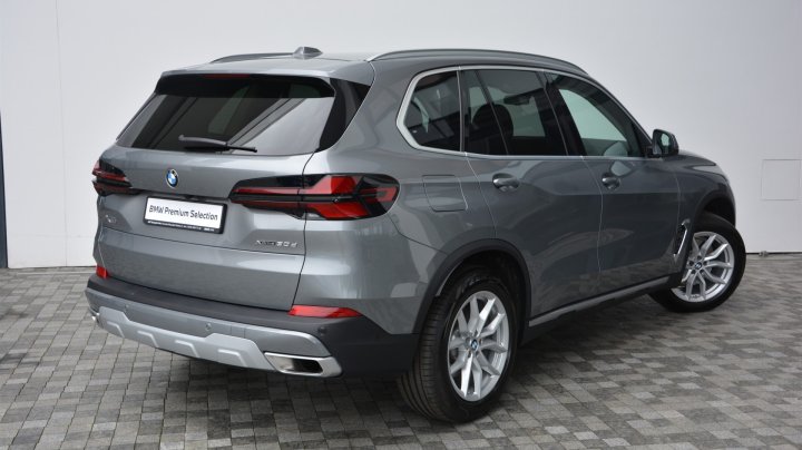 BMW X5 xDrive30d 2025