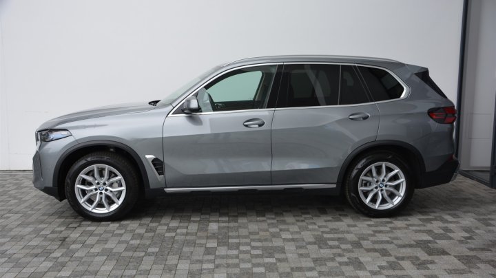 BMW X5 xDrive30d 2025