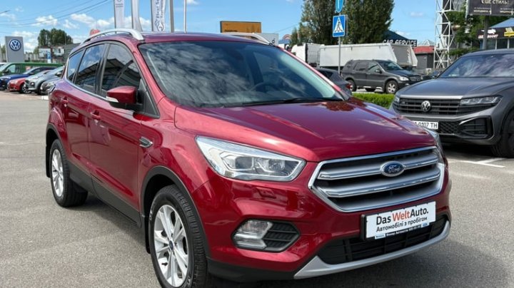 Ford Kuga 2,0 TDCi Titanium 4x4 2020