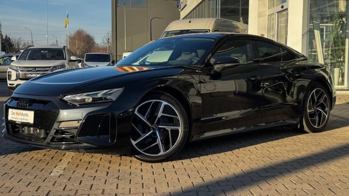 Audi e-tron GT 93.4kWh quattro 2022