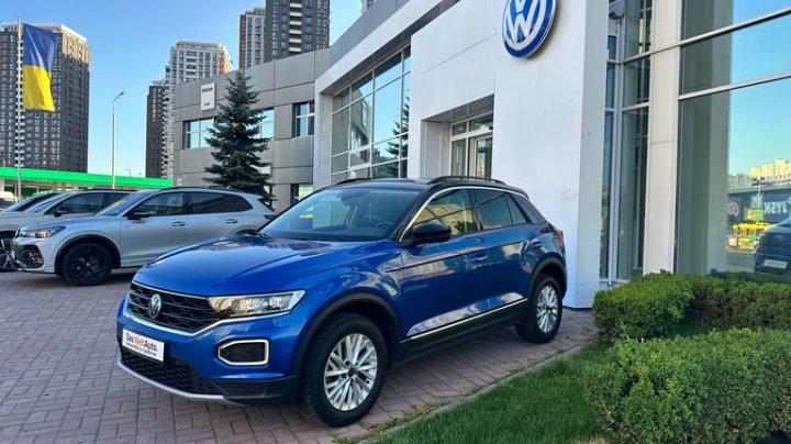 Volkswagen 2022 VW T-Roc 1,5 TSI ACT Design DSG 2022