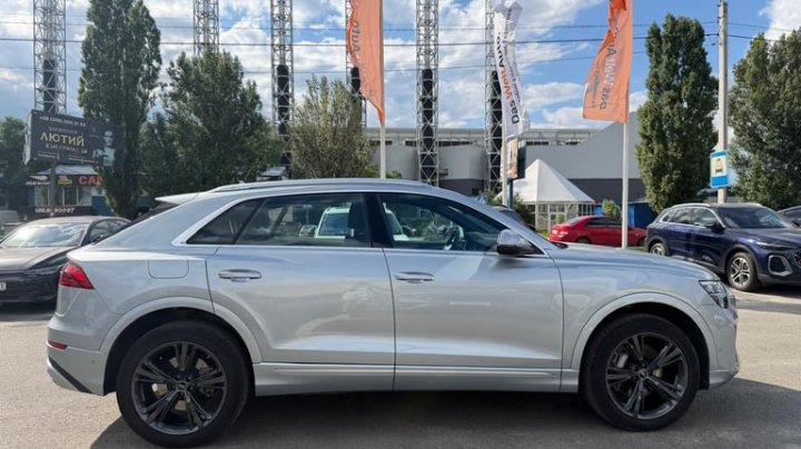 Audi Q8 50 TDI quattro 2025