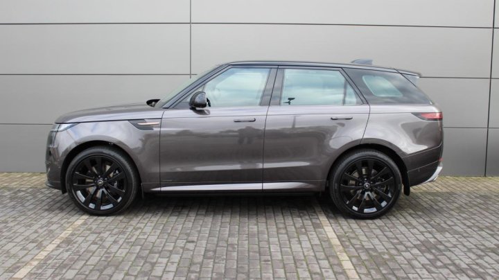 Land Rover Range Rover Sport 2025