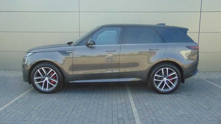 Land Rover Range Rover Sport 2025