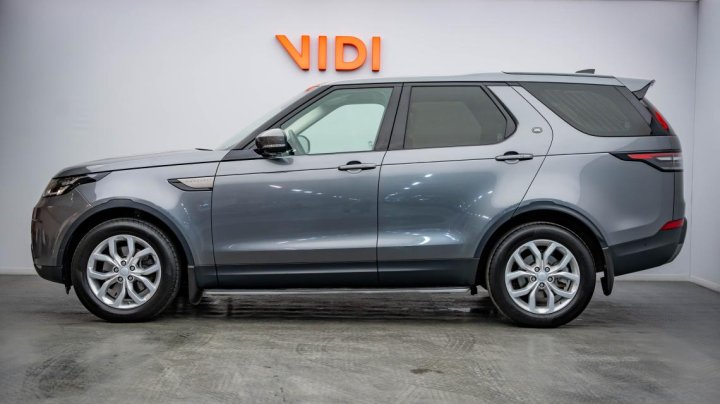 Land Rover Discovery 2018