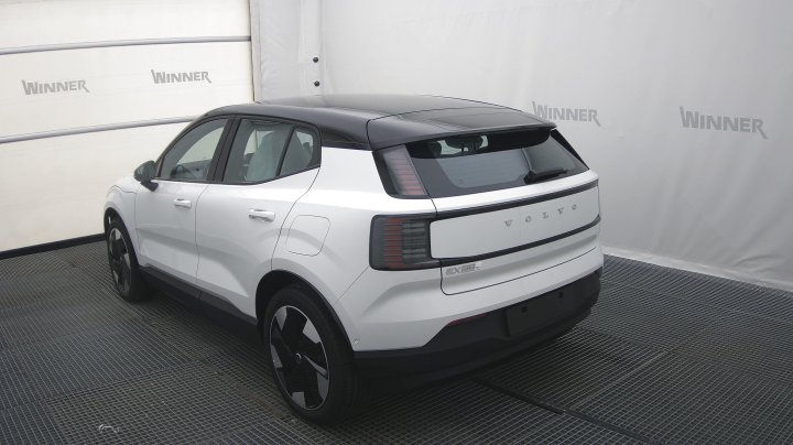 Volvo EX30 Ultra Twin 2025