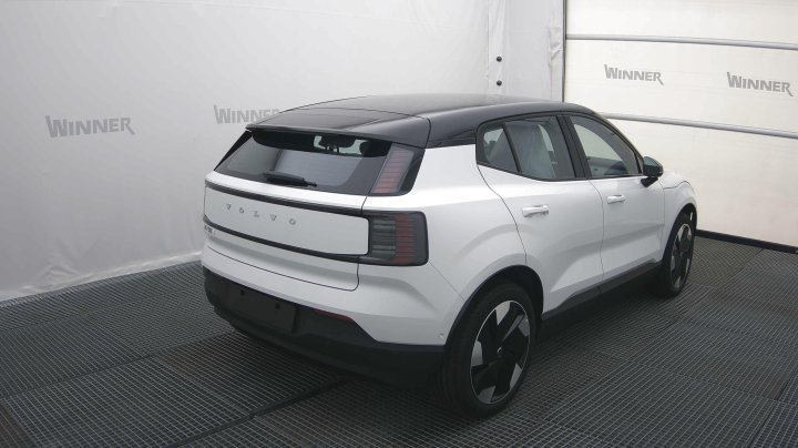 Volvo EX30 Ultra Twin 2025