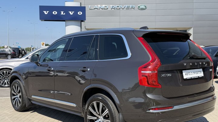 Volvo XC90 Plus Bright AWD 2023