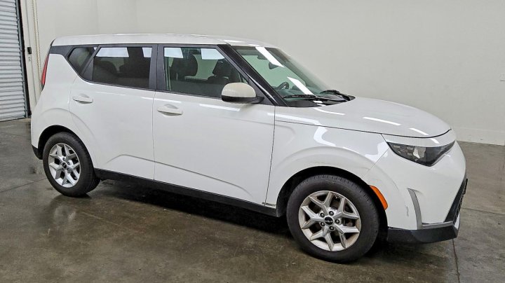 KIA Soul  2023