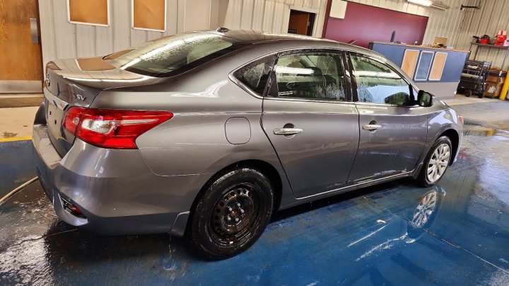 Nissan Sentra  2017