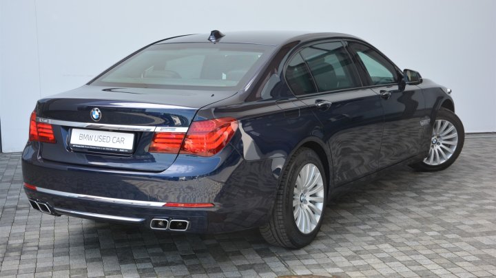BMW 7 Series 760Li Security 2013