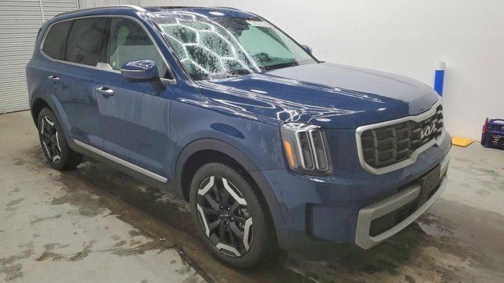 KIA TELLURIDE  2025