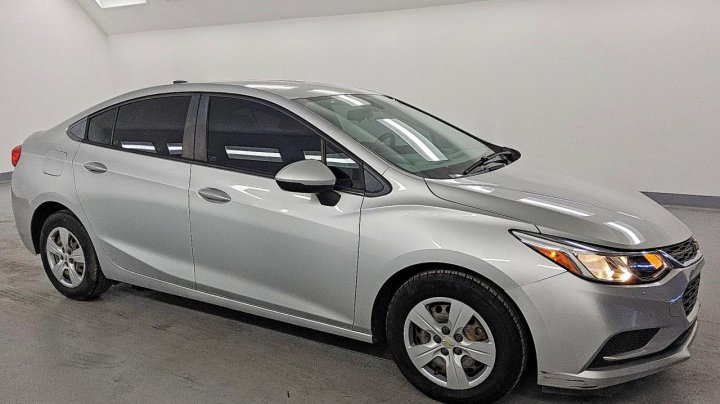 Chevrolet CRUZE  2018