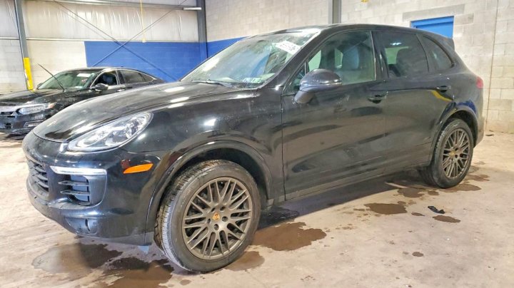 Porsche Cayenne  2017