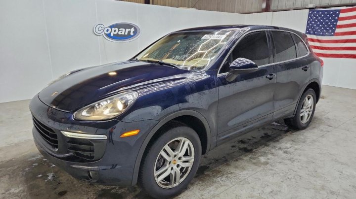 Porsche Cayenne  2016
