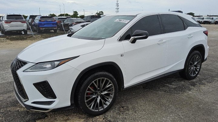 Lexus RX  2020