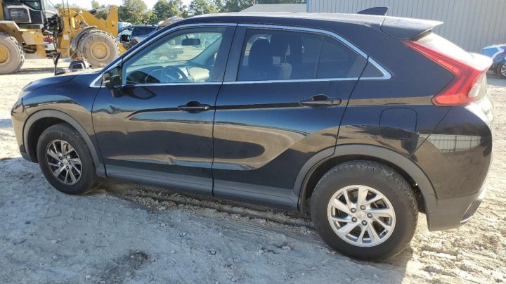 Mitsubishi ECLIPSE CROSS  2018