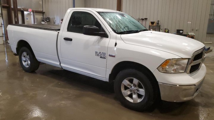 RAM 1500 CLASSIC  2022