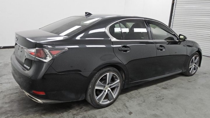 Lexus GS  2017
