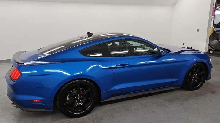 Ford MUSTANG  2020