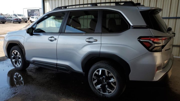 Subaru Forester  2025