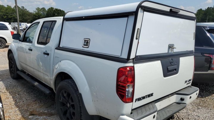 Nissan Frontier S 2021
