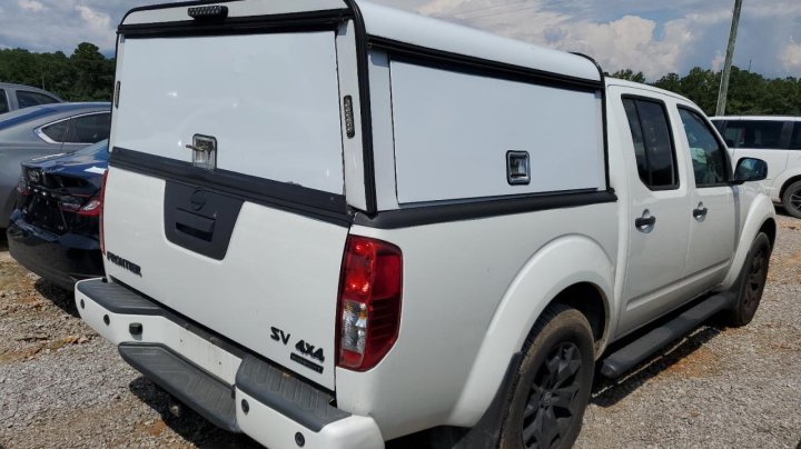 Nissan Frontier S 2021