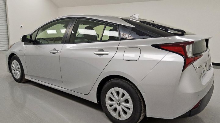 Toyota Prius  2019