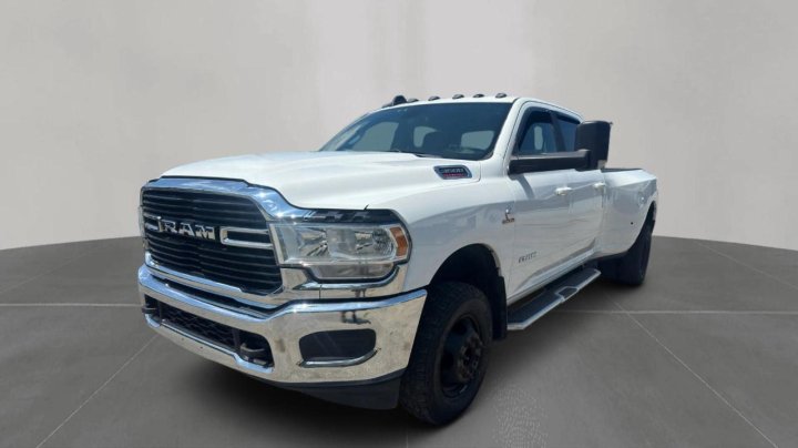 RAM 3500 BIG HORN 2021