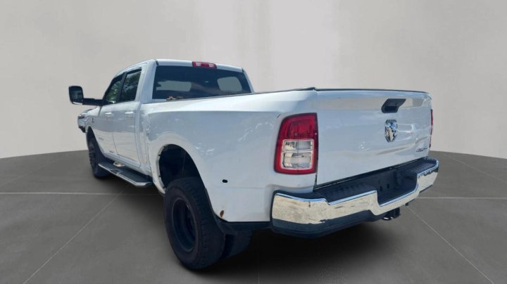 RAM 3500 BIG HORN 2021