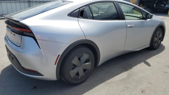 Toyota Prius LE 2025