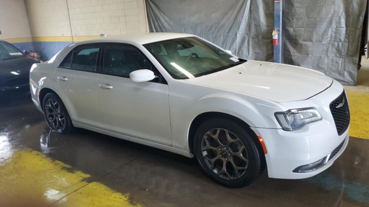 CHRYSLER 300 S 2016