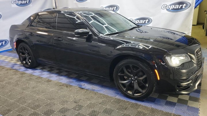 CHRYSLER 300 TOURING L 2023