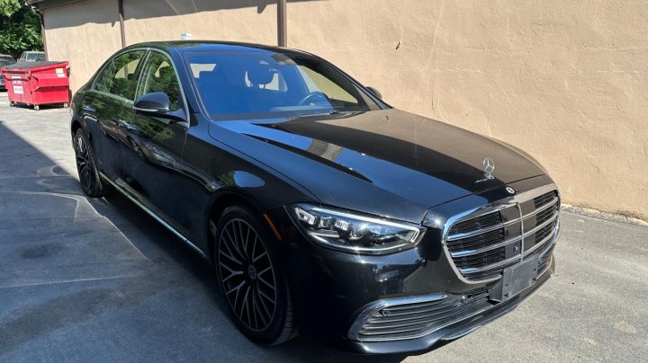 Mercedes-Benz S  2022
