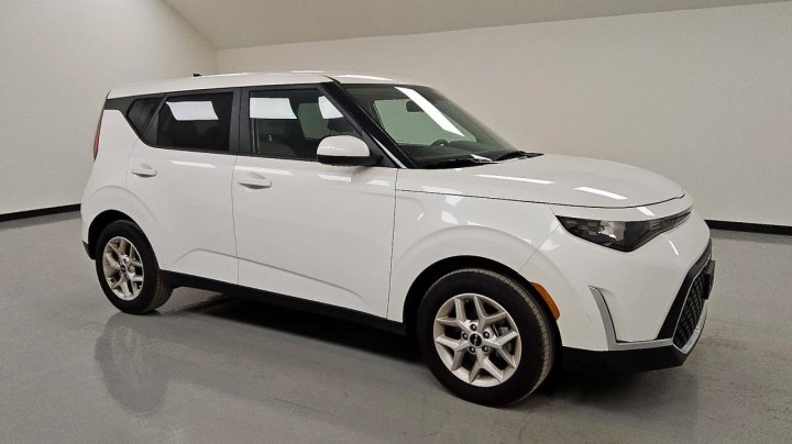 KIA Soul LX 2025