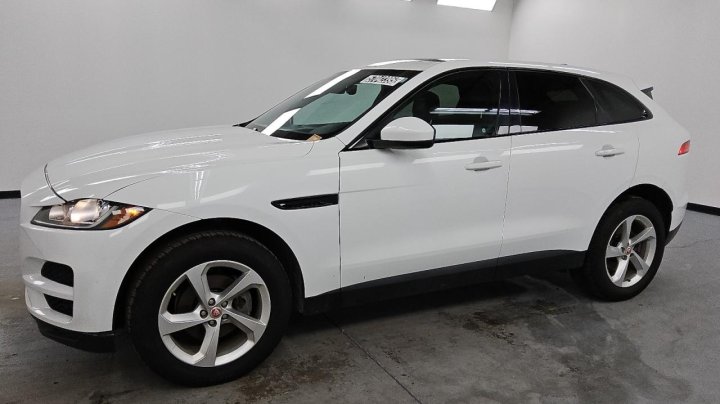 Jaguar F-Pace PREMIUM 2020